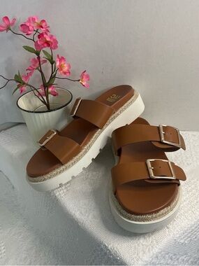 Madden NYC Two-Buckle Platform Slide Sandals in Brown~ Size 8 1/2 ~ Summertime
